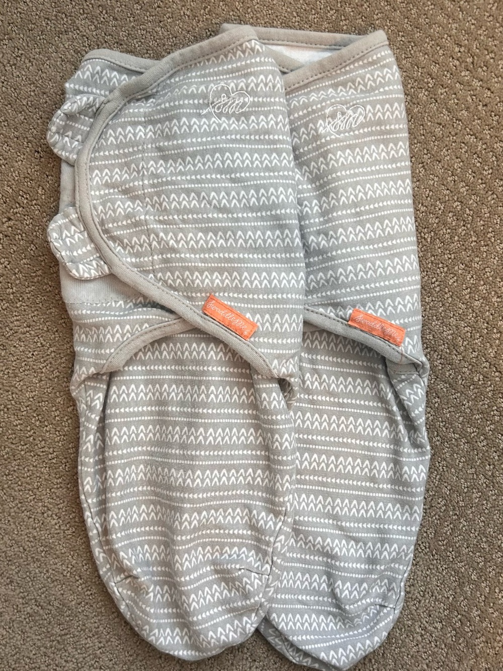 SwaddleMe Gray and White Patterned Baby Swaddle by SwaddleMe